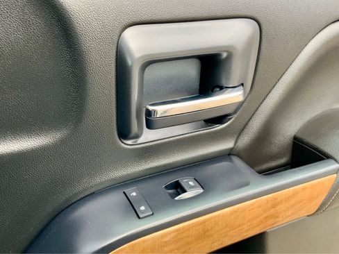 Used 2018 Chevrolet Silverado 1500 LTZ w/ Max Trailering Package image 51