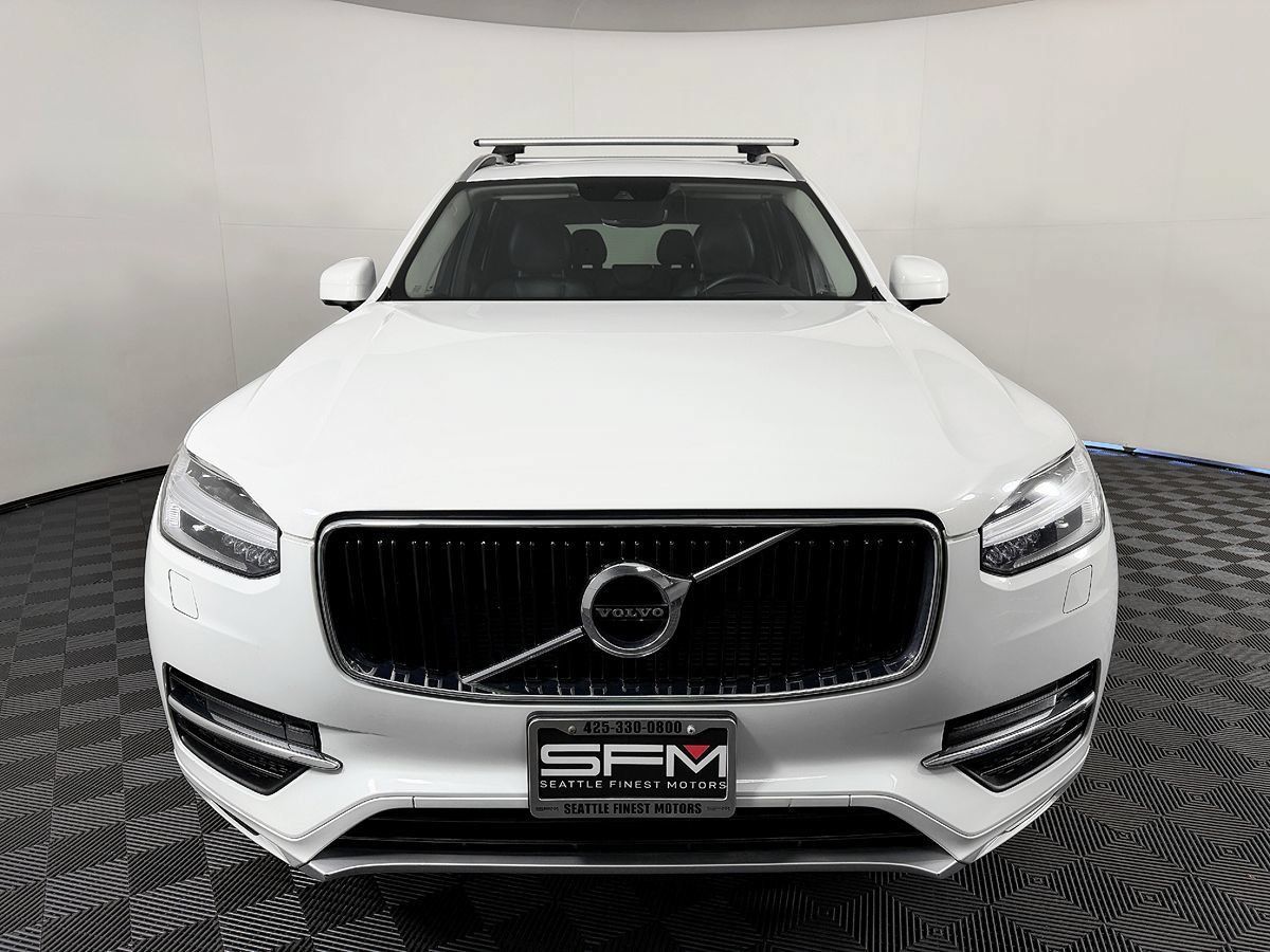 Used 2018 Volvo XC90 T6 Momentum w/ Momentum Plus Package AWD/4WD image 4