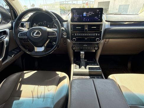 Used 2022 Lexus GX 460 Premium image 19