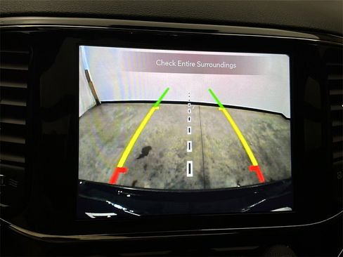 Used 2020 Jeep Grand Cherokee Limited X image 27