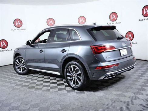 Used 2023 Audi Q5 2.0T Premium Plus w/ Premium Plus Package image 6