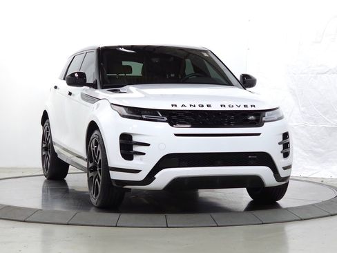 Used 2023 Land Rover Range Rover Evoque R-Dynamic SE image 10
