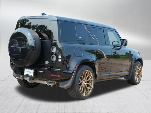 Certified 2023 Land Rover Defender 110 V8 AWD/4WD image 5