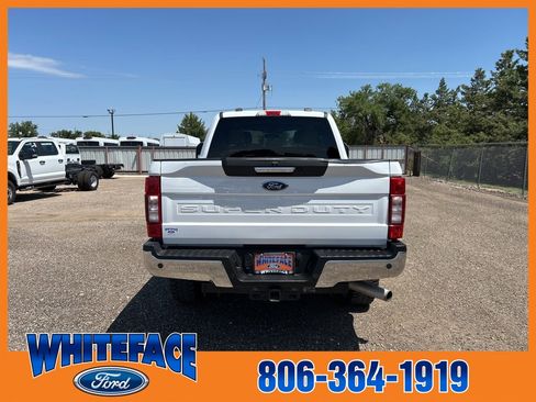 Used 2022 Ford F250 Lariat w/ Lariat Value Package image 5