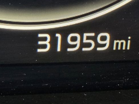 Used 2023 Kia Sorento SX image 22