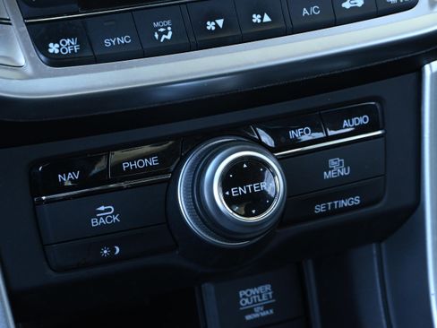 Used 2013 Honda Accord EX-L image 17