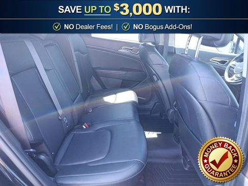 Used 2023 Kia Sportage EX FWD image 22