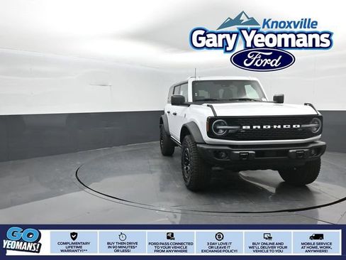 New 2026 Ford Bronco Badlands AWD/4WD image 1
