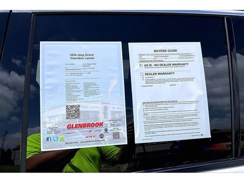 Certified 2024 Jeep Grand Cherokee Laredo AWD/4WD image 57