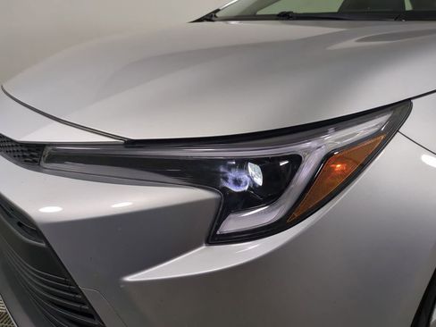 Used 2023 Toyota Corolla LE image 10