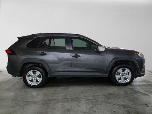 Used 2019 Toyota RAV4 XLE w/ All Weather Liner Package AWD/4WD image 2