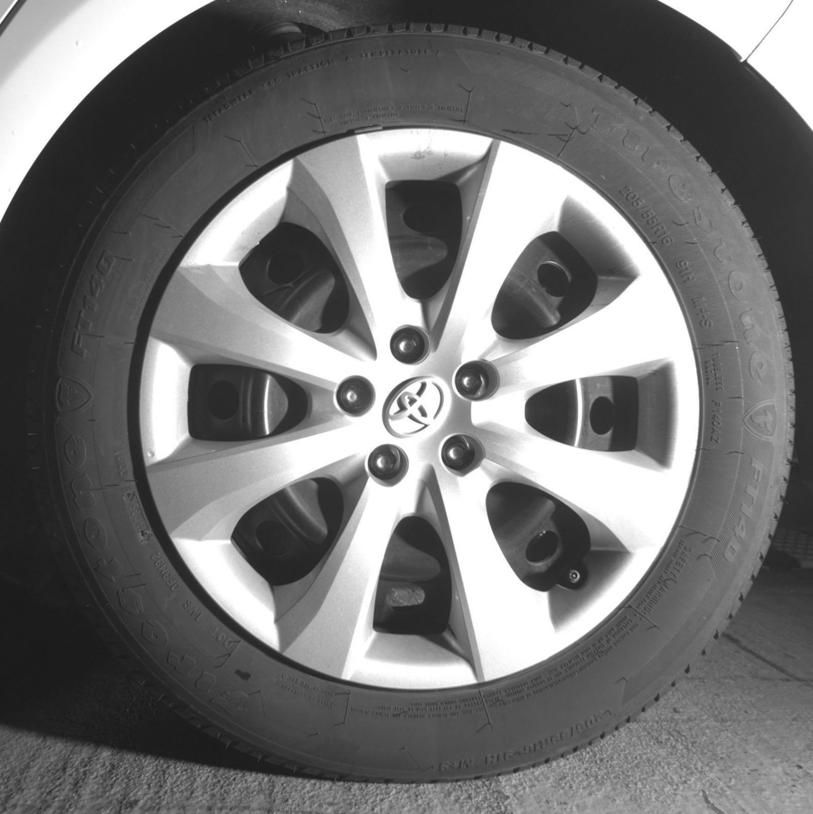 Used 2025 Toyota Corolla LE FWD image 16