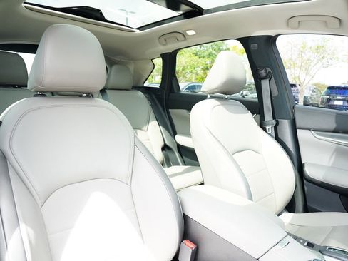 Used 2023 INFINITI QX50 Luxe FWD image 27