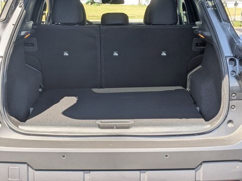 New 2025 Nissan Kicks SV w/ Charging Package image 30