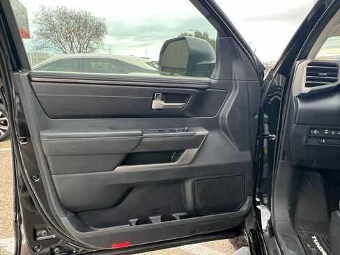 Used 2022 Toyota Tundra SR5 image 38