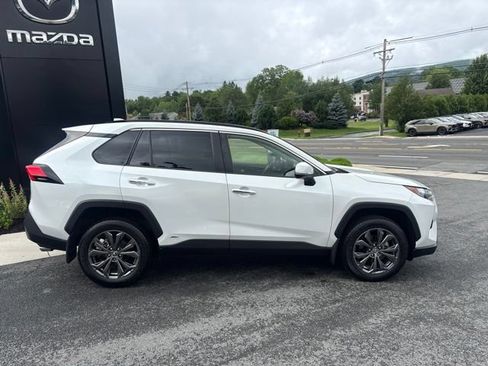 Used 2025 Toyota RAV4 Limited w/ Advanced Technology Package AWD/4WD image 9