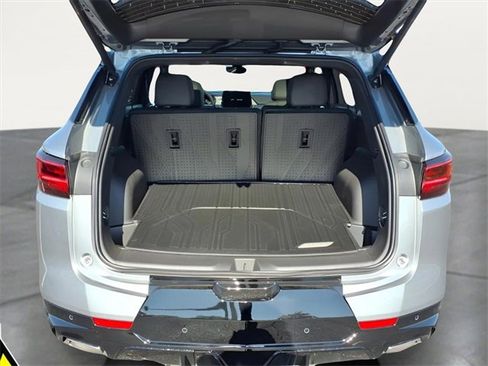 New 2025 Chevrolet Blazer RS w/ Driver Confidence II Package image 25