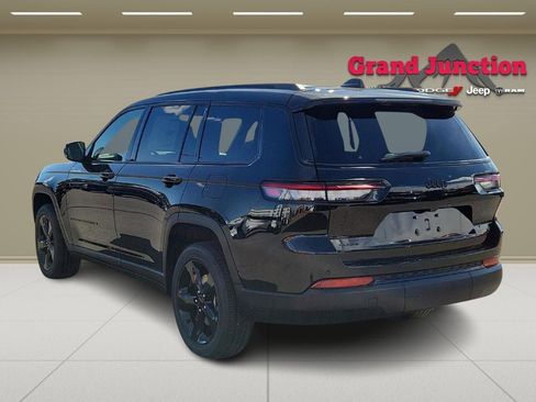 New 2025 Jeep Grand Cherokee L Altitude AWD/4WD image 6