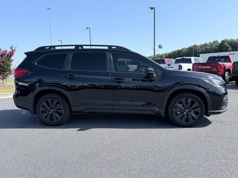 Used 2022 Subaru Ascent Onyx Edition AWD/4WD image 4