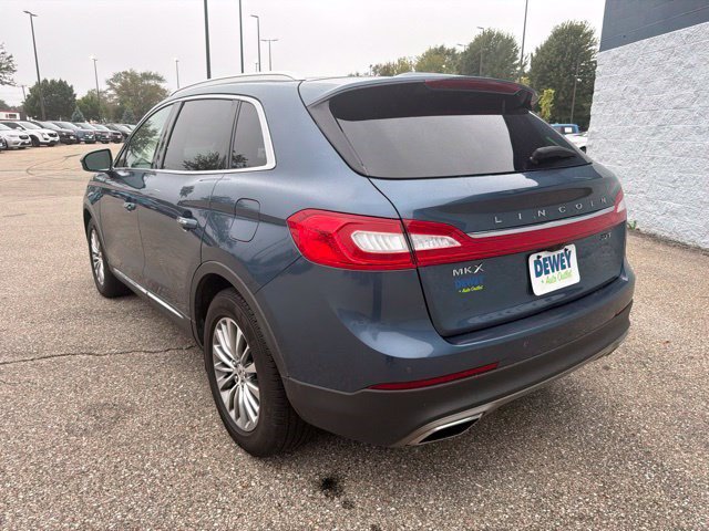 Used 2018 Lincoln MKX Select w/ Select Plus Package FWD image 3
