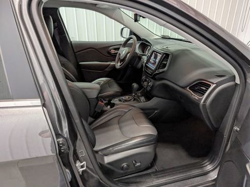 Used 2022 Jeep Cherokee Latitude Lux AWD/4WD image 26