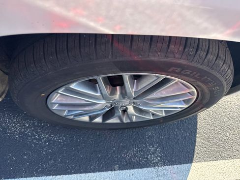 Used 2017 Jeep Grand Cherokee Summit w/ Platinum Series Group image 10