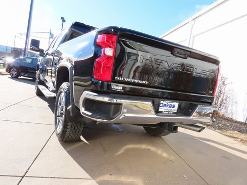 Used 2025 Chevrolet Silverado 2500 LT w/ Safety Package image 5