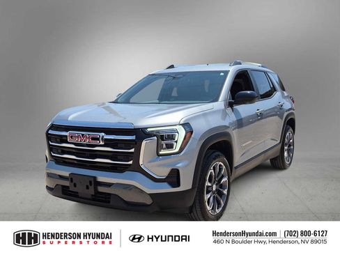 Used 2025 GMC Terrain Elevation w/ Elevation Premium Package AWD/4WD image 4