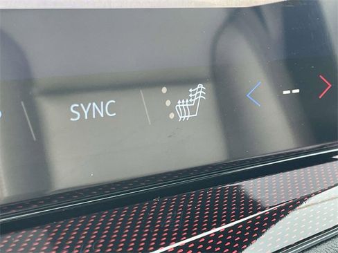 New 2026 Chevrolet Traverse Z71 w/ Enhanced Driving Package image 16