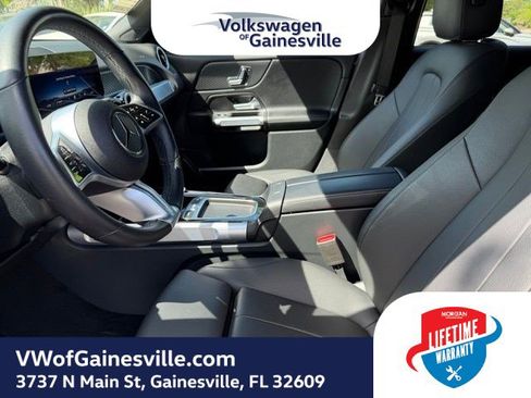 Used 2025 Mercedes-Benz GLB 250 image 18