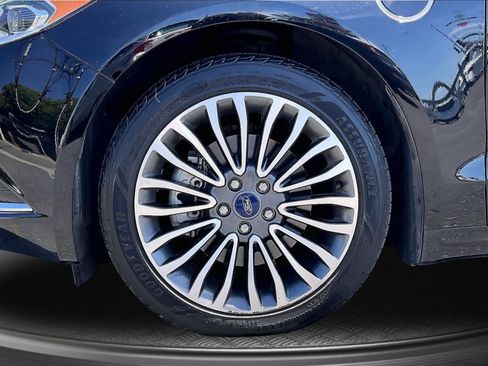 Used 2017 Ford Fusion Energi Titanium image 9