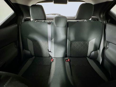 Used 2019 Nissan Kicks SV FWD image 13