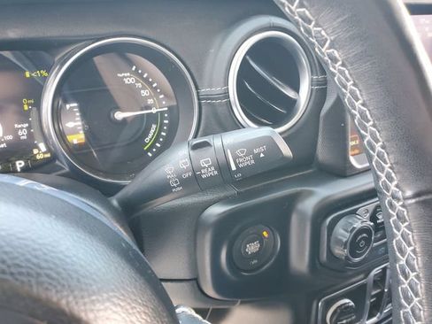 Used 2023 Jeep Wrangler Unlimited Sahara w/ Cold Weather Group AWD/4WD image 14