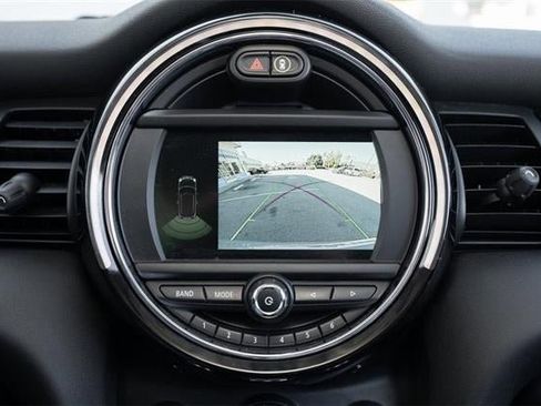 Used 2020 MINI Cooper S image 26