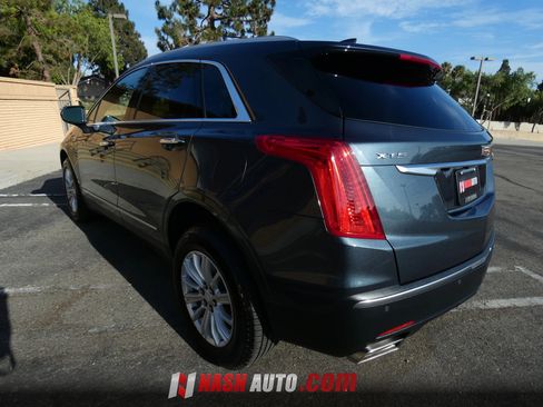 Used 2019 Cadillac XT5 FWD image 12