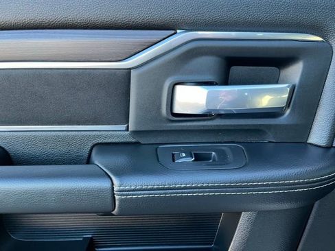 Used 2025 RAM 2500 Laramie image 14