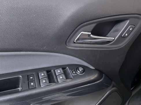 Used 2021 Chevrolet Colorado Z71 image 11