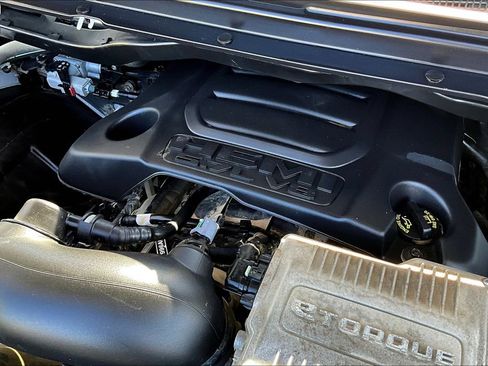 Used 2022 RAM 1500 Laramie image 34