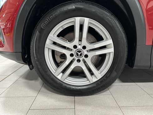 Certified 2023 Mercedes-Benz GLB 250 4MATIC image 11