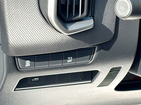 Certified 2025 MAZDA CX-50 AWD 2.5 S w/ Weather Package image 11