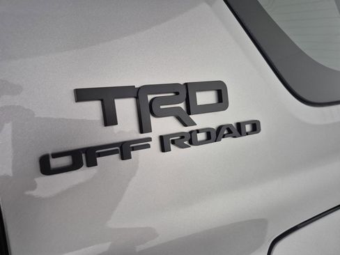 New 2026 Toyota 4Runner 4WD image 15