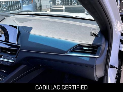 Used 2025 Cadillac CT4 V Blackwing w/ Carbon Fiber 1 Package image 17