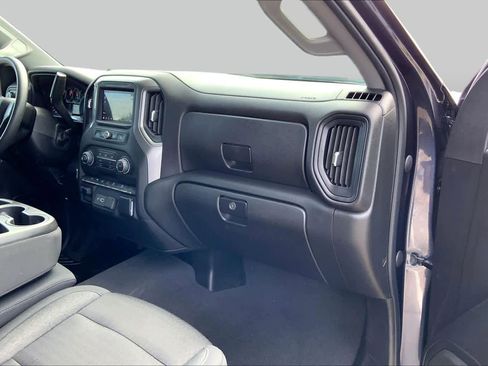 Used 2024 Chevrolet Silverado 2500 Custom w/ Custom Convenience Package AWD/4WD image 18
