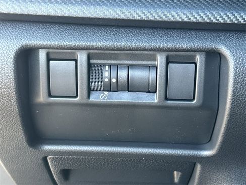 New 2025 Subaru Crosstrek 2.5i Limited image 28