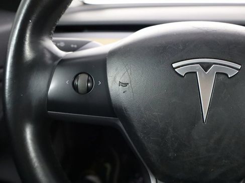 Used 2018 Tesla Model 3 Long Range RWD image 22