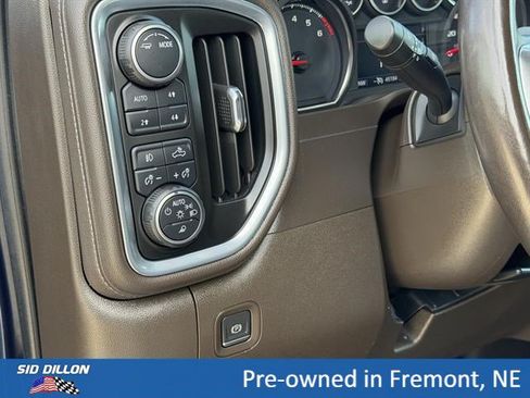 Used 2022 Chevrolet Silverado 2500 LT w/ Convenience Package AWD/4WD image 14