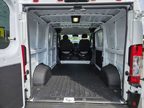 New 2025 RAM ProMaster 1500 w/ Quick Order Package 22G SLT FWD image 12