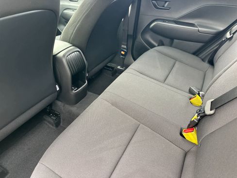 New 2026 Hyundai Kona SE image 5