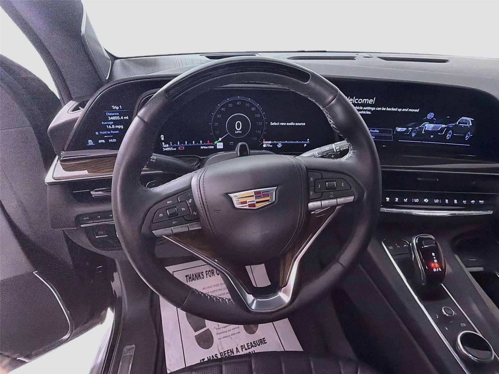 Used 2024 Cadillac Escalade ESV Sport Platinum w/ LPO, ONYX Package AWD/4WD image 11