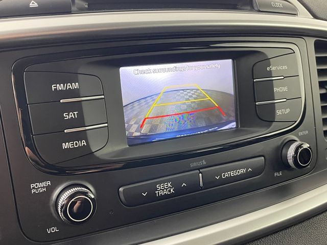 Used 2016 Kia Sorento AWD w/ LX Convenience Package image 8